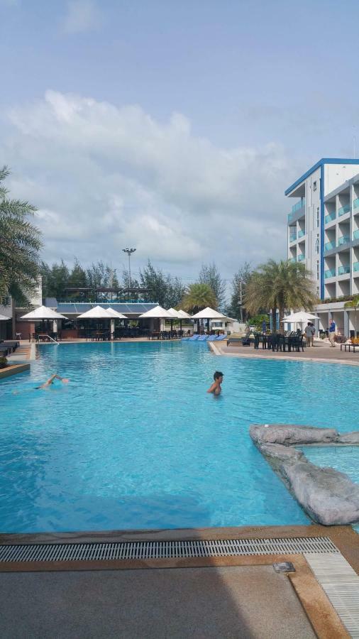 Grandblue Condominium 201 แม่พิมพ์ ภายนอก รูปภาพ